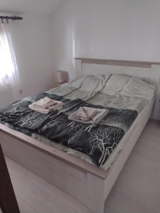 Apartment Dm